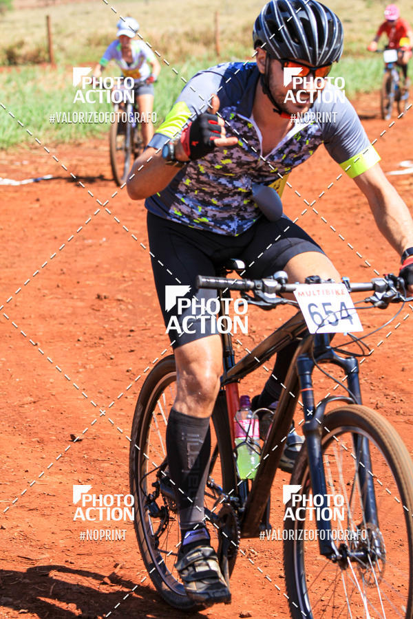 Buy your photos of the eventCROSS DUATHLON on Fotop