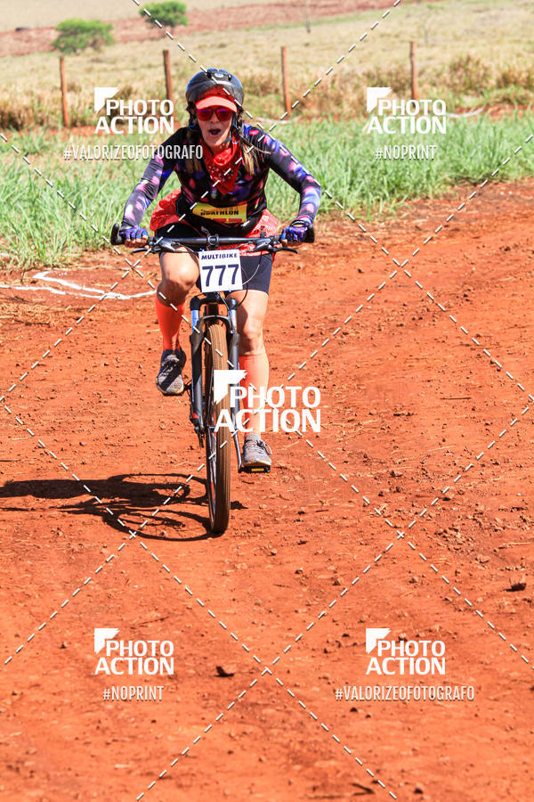 Buy your photos of the eventCROSS DUATHLON on Fotop