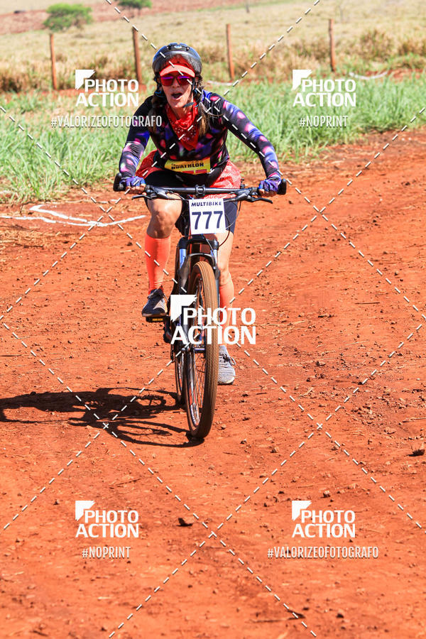 Buy your photos of the eventCROSS DUATHLON on Fotop