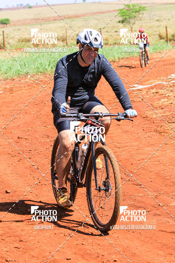 Buy your photos of the eventCROSS DUATHLON on Fotop