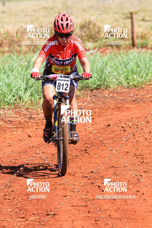 Buy your photos of the eventCROSS DUATHLON on Fotop