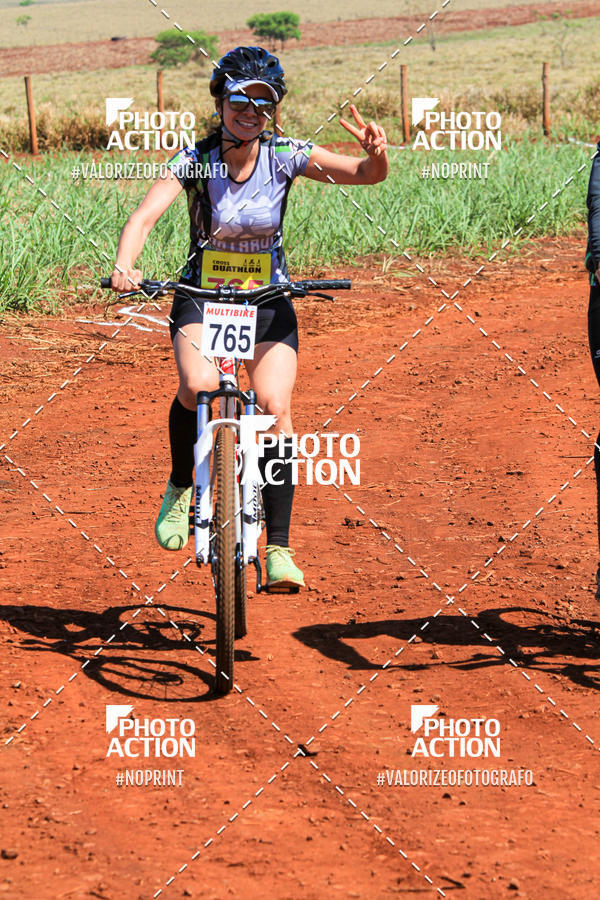 Buy your photos of the eventCROSS DUATHLON on Fotop