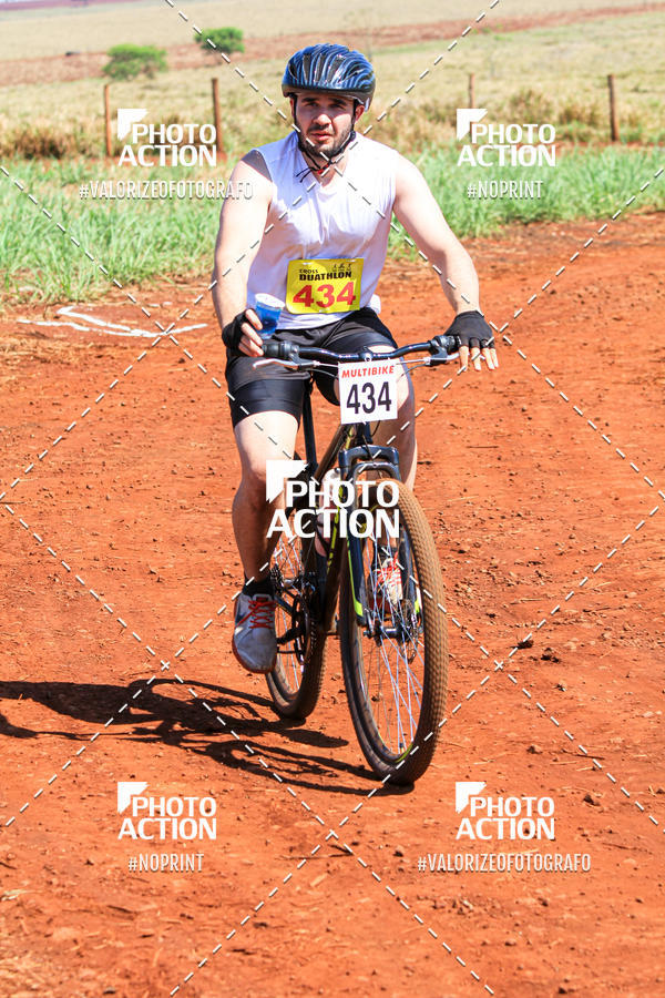 Buy your photos of the eventCROSS DUATHLON on Fotop