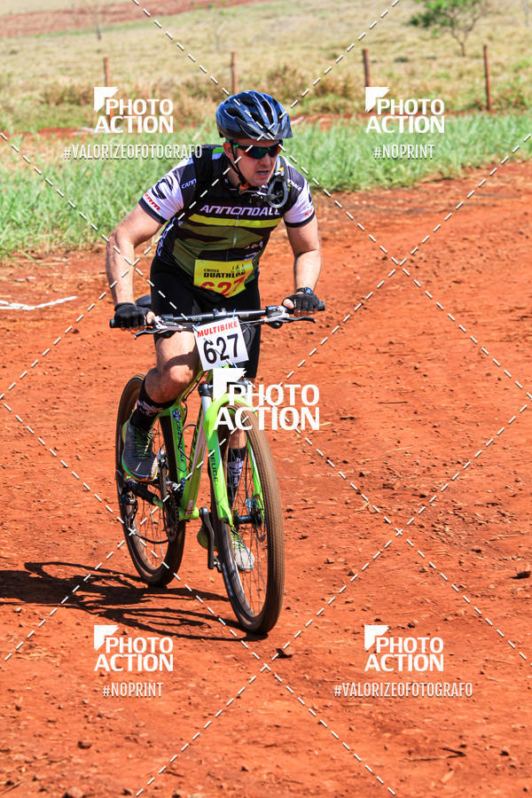 Buy your photos of the eventCROSS DUATHLON on Fotop