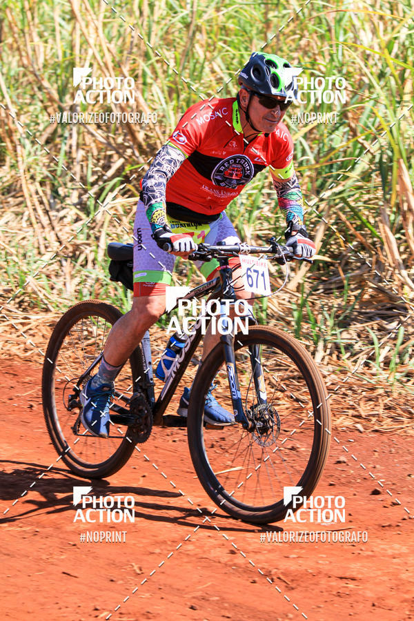 Buy your photos of the eventCROSS DUATHLON on Fotop