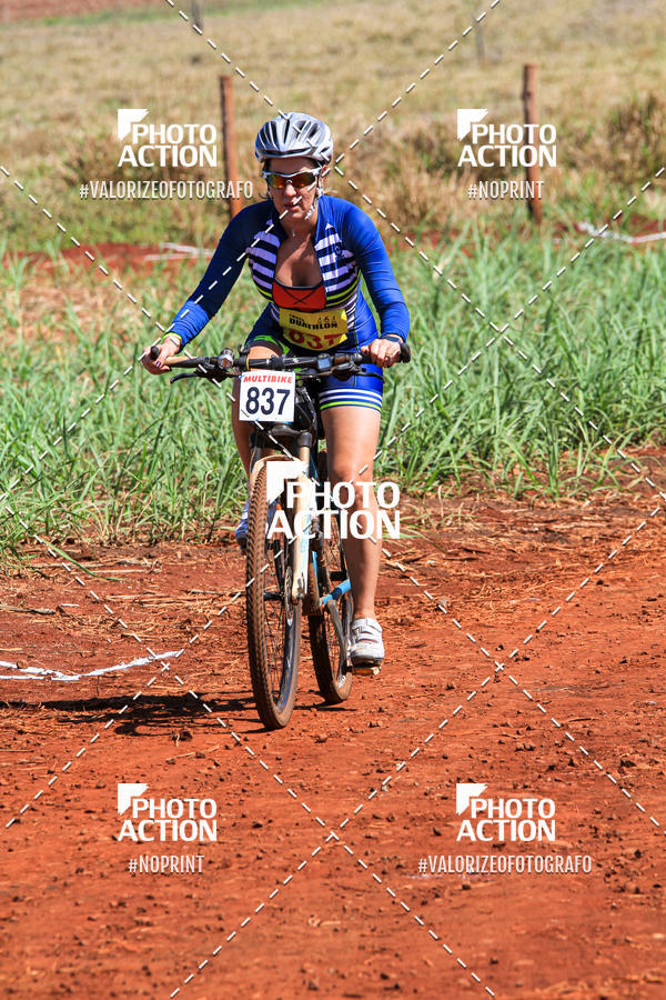 Buy your photos of the eventCROSS DUATHLON on Fotop