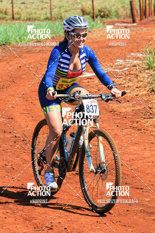 Buy your photos of the eventCROSS DUATHLON on Fotop