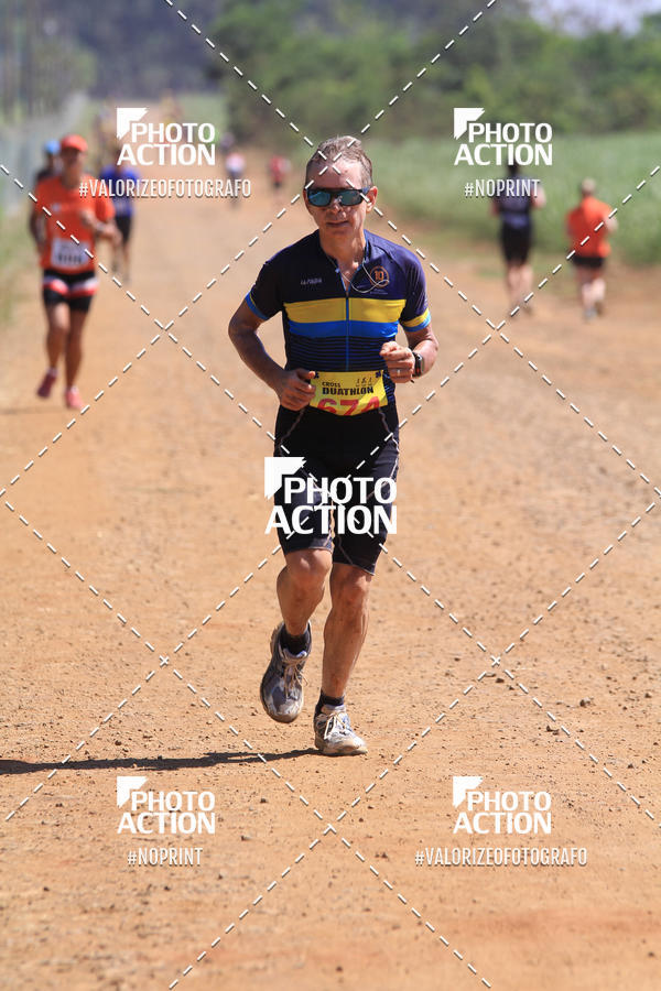 Buy your photos of the eventCROSS DUATHLON on Fotop