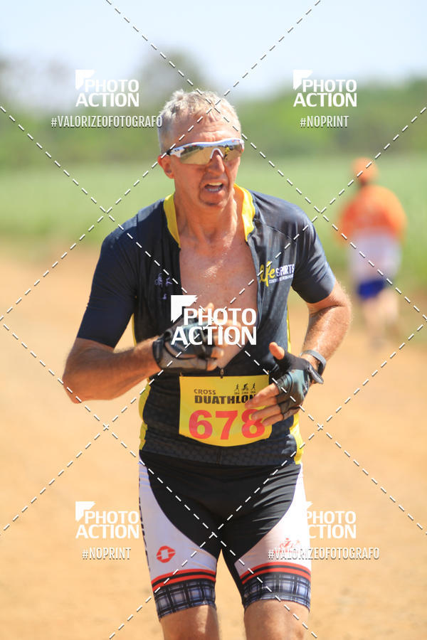 Buy your photos of the eventCROSS DUATHLON on Fotop