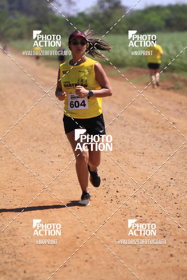 Buy your photos of the eventCROSS DUATHLON on Fotop