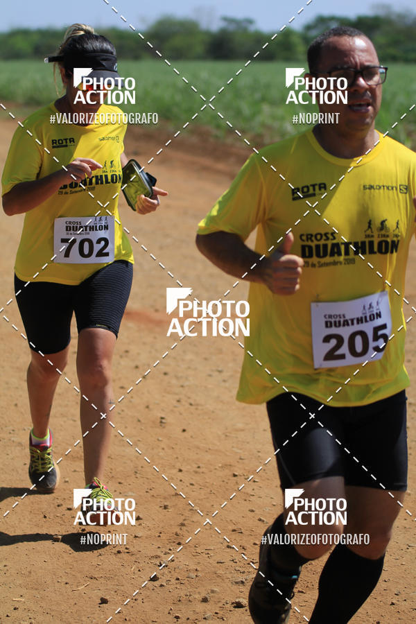 Buy your photos of the eventCROSS DUATHLON on Fotop