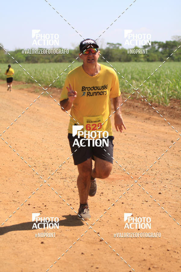 Buy your photos of the eventCROSS DUATHLON on Fotop