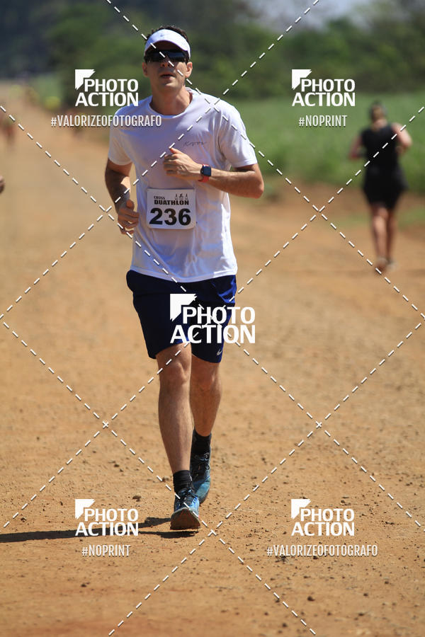 Buy your photos of the eventCROSS DUATHLON on Fotop