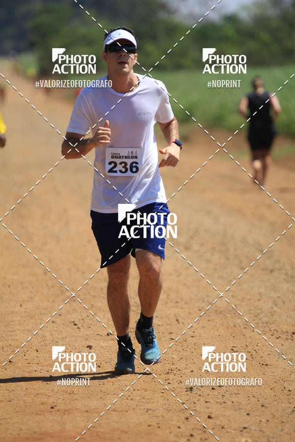 Buy your photos of the eventCROSS DUATHLON on Fotop