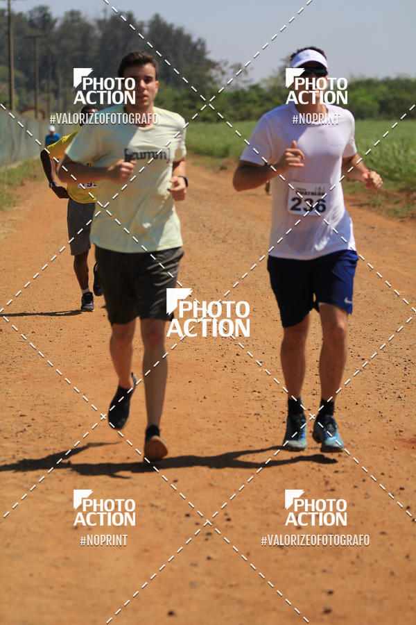 Buy your photos of the eventCROSS DUATHLON on Fotop