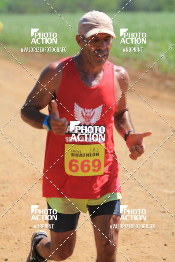 Buy your photos of the eventCROSS DUATHLON on Fotop