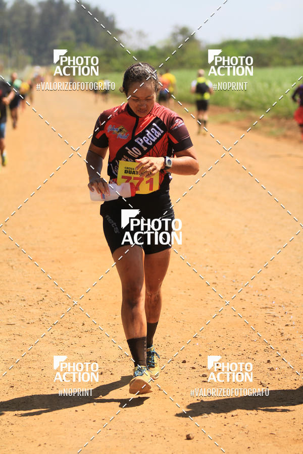 Buy your photos of the eventCROSS DUATHLON on Fotop