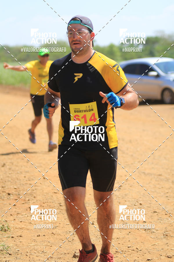 Buy your photos of the eventCROSS DUATHLON on Fotop