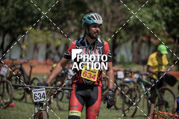 Buy your photos of the eventCROSS DUATHLON on Fotop