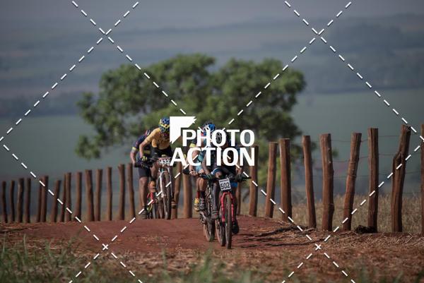 Buy your photos of the eventCROSS DUATHLON on Fotop