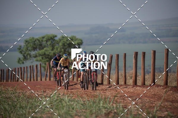 Buy your photos of the eventCROSS DUATHLON on Fotop
