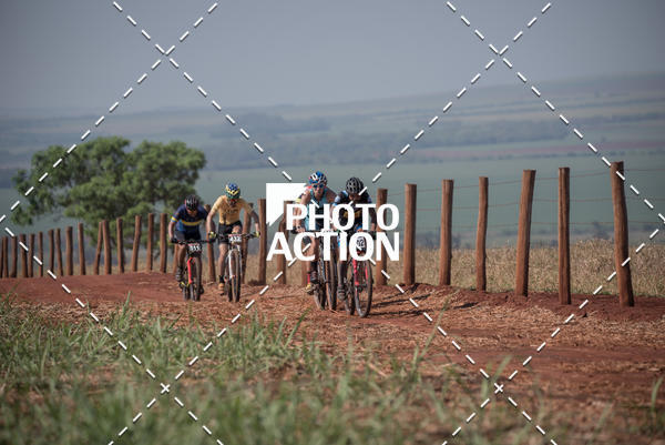 Buy your photos of the eventCROSS DUATHLON on Fotop