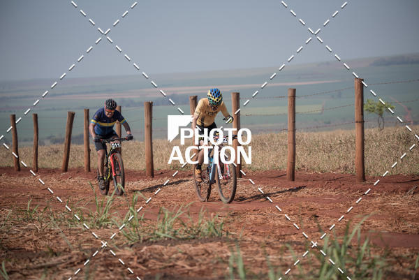 Buy your photos of the eventCROSS DUATHLON on Fotop