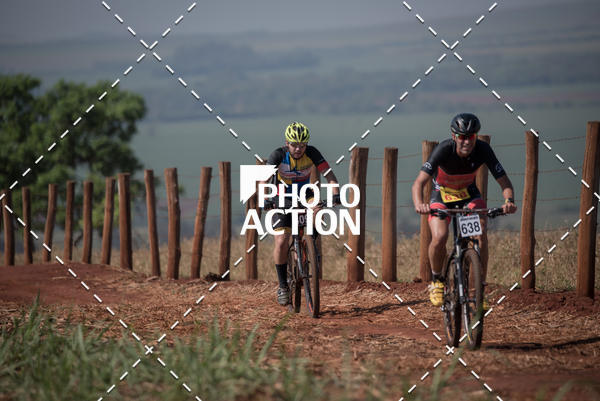 Buy your photos of the eventCROSS DUATHLON on Fotop