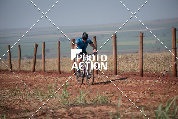 Buy your photos of the eventCROSS DUATHLON on Fotop