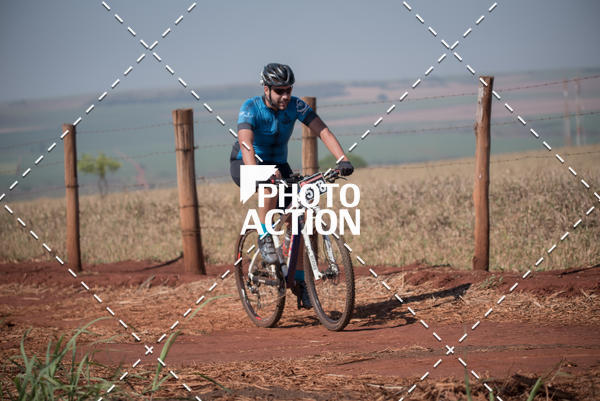 Buy your photos of the eventCROSS DUATHLON on Fotop