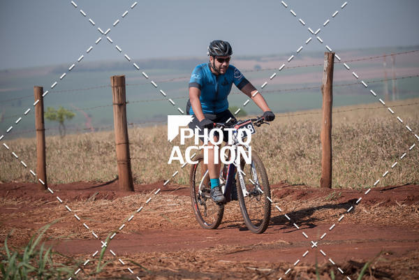 Buy your photos of the eventCROSS DUATHLON on Fotop