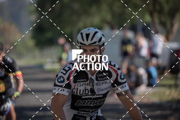 Buy your photos of the eventCROSS DUATHLON on Fotop