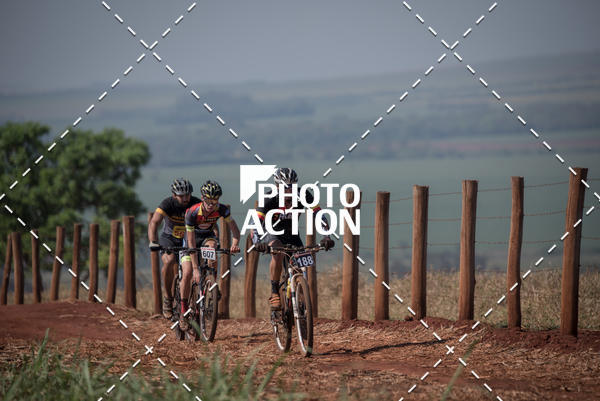 Buy your photos of the eventCROSS DUATHLON on Fotop