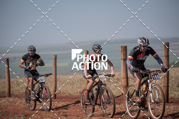 Buy your photos of the eventCROSS DUATHLON on Fotop