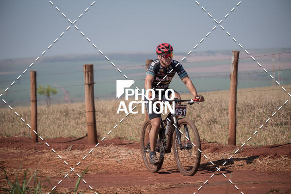 Buy your photos of the eventCROSS DUATHLON on Fotop