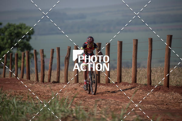 Buy your photos of the eventCROSS DUATHLON on Fotop