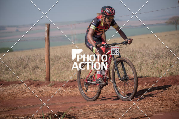Buy your photos of the eventCROSS DUATHLON on Fotop