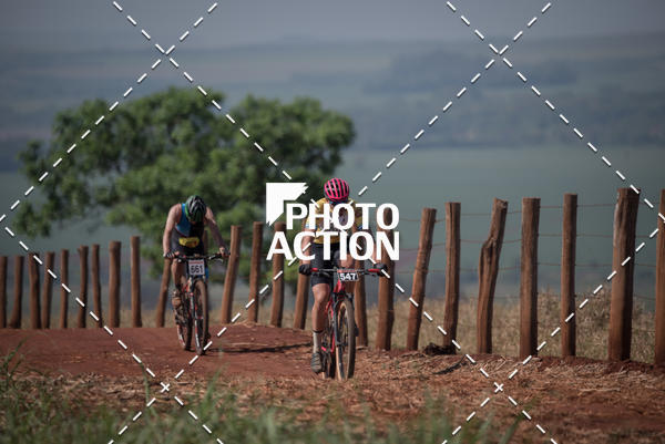 Buy your photos of the eventCROSS DUATHLON on Fotop