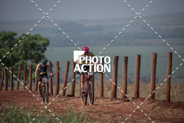 Buy your photos of the eventCROSS DUATHLON on Fotop