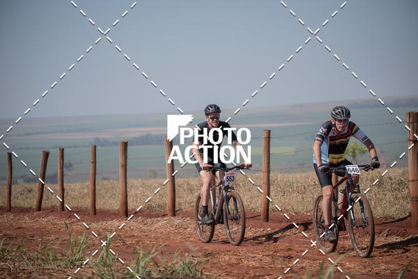 Buy your photos of the eventCROSS DUATHLON on Fotop