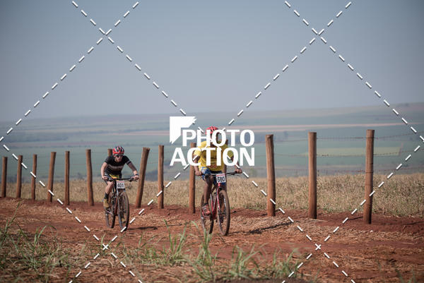 Buy your photos of the eventCROSS DUATHLON on Fotop