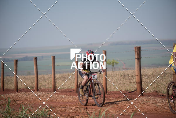 Buy your photos of the eventCROSS DUATHLON on Fotop
