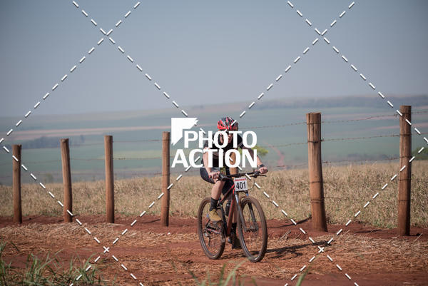 Buy your photos of the eventCROSS DUATHLON on Fotop