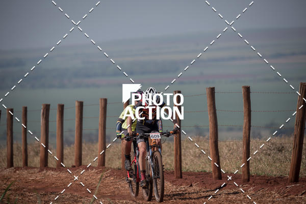 Buy your photos of the eventCROSS DUATHLON on Fotop