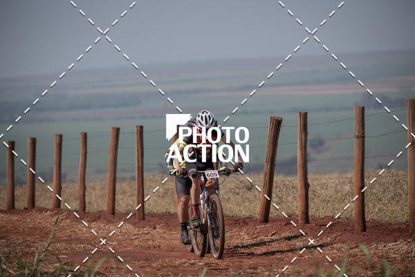 Buy your photos of the eventCROSS DUATHLON on Fotop