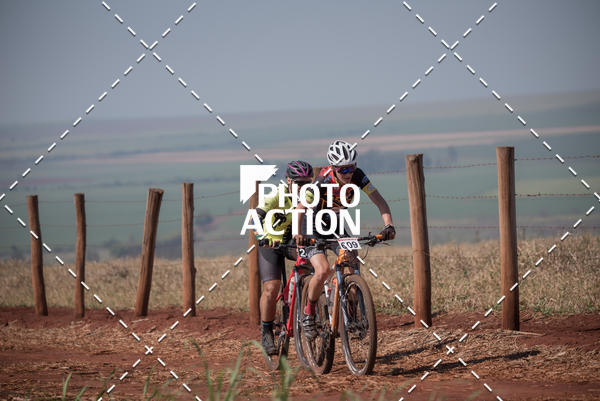 Buy your photos of the eventCROSS DUATHLON on Fotop
