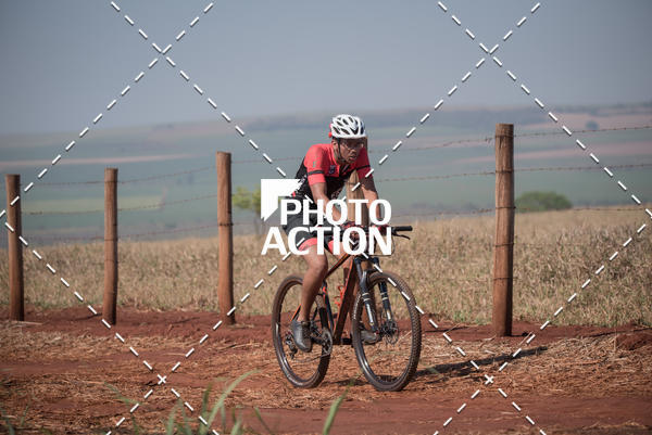 Buy your photos of the eventCROSS DUATHLON on Fotop