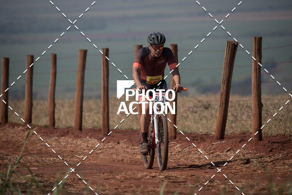 Buy your photos of the eventCROSS DUATHLON on Fotop