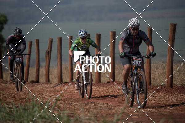 Buy your photos of the eventCROSS DUATHLON on Fotop