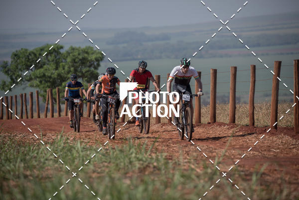 Buy your photos of the eventCROSS DUATHLON on Fotop